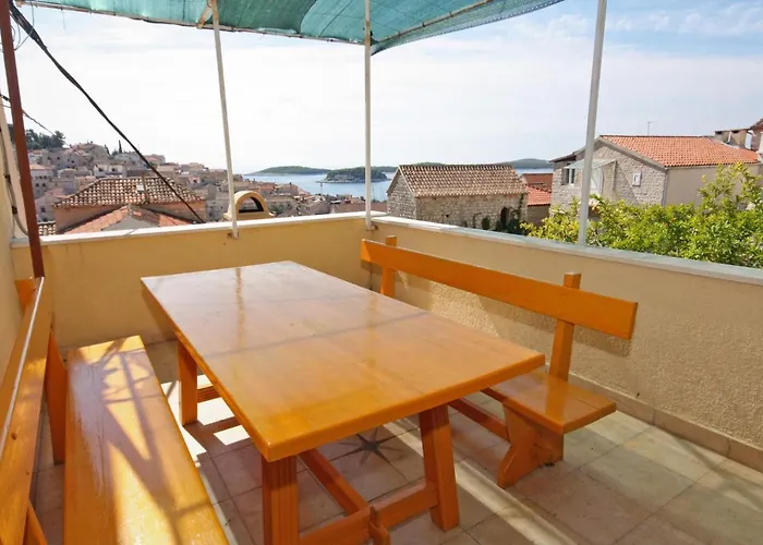 Appartamento With A Parking Space Hvar - 3229
